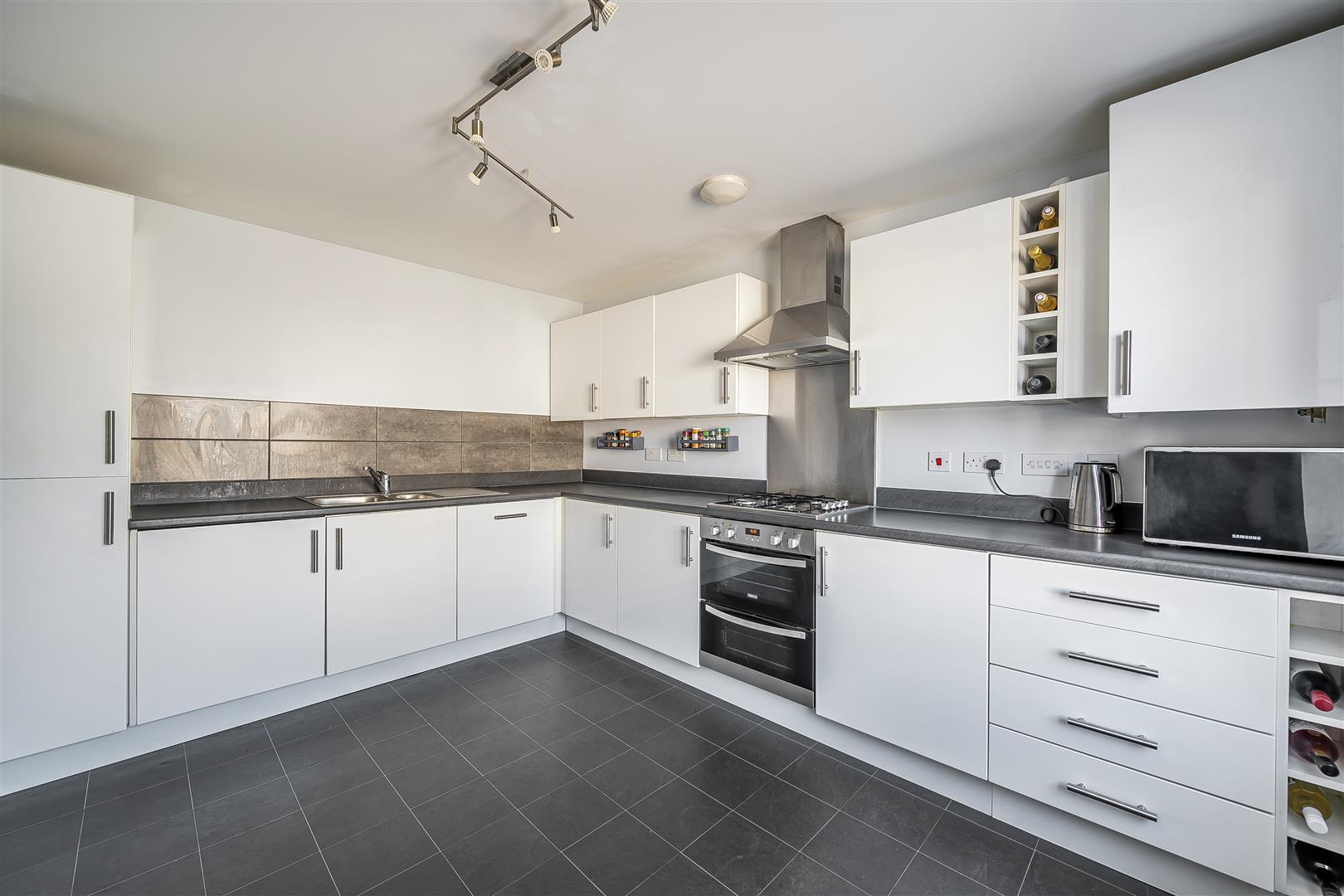 Lyons Court, Newquay photo - 2